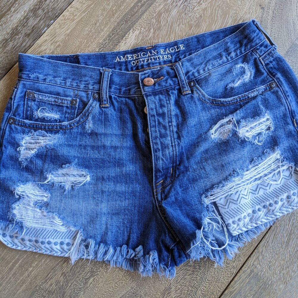 American Eagle Outfitters Blue Denim Vintage Hi-Rise Festival Jean Shorts Size 8